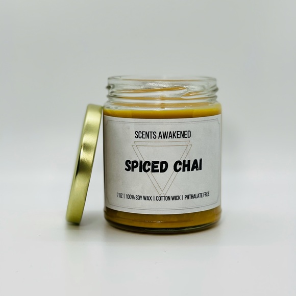 7 OZ Soy Cinnamon Chai Candle - Picture 2 of 3